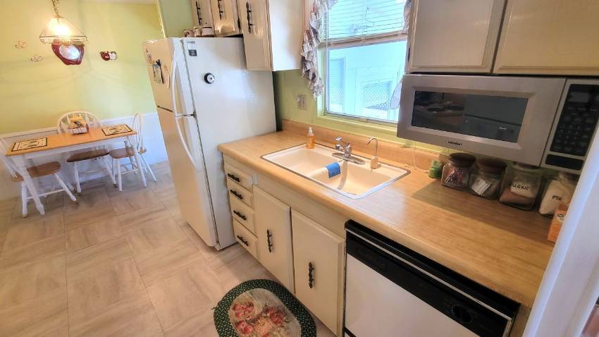 215 Green Haven Road West a Dundee, FL Mobile or Manufactured Home for Sale